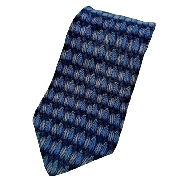 Bill Blass Blue Oval Tie Necktie Silk Traditional Black Label 4 X 58 - Picture 1 of 3